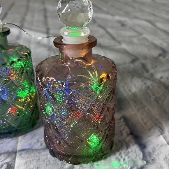 Pink and Green decanter bottles - Picture 13 of 13